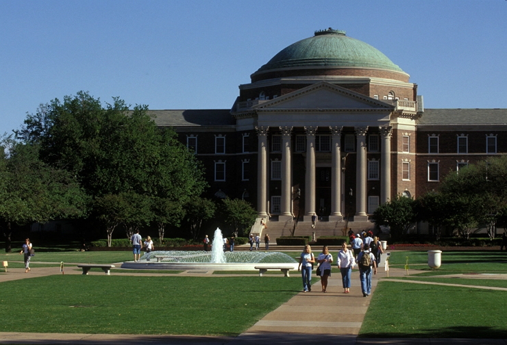 Колледж в США University of Dallas